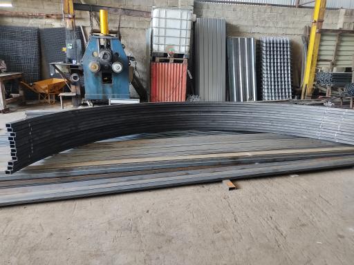 عکس آهن فروشی توحید