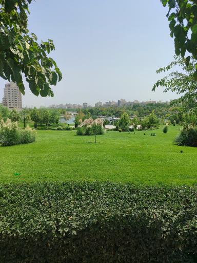 عکس دریاچه مصنوعی بوستان چهل بازه