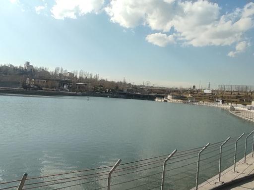 عکس دریاچه مصنوعی بوستان چهل بازه