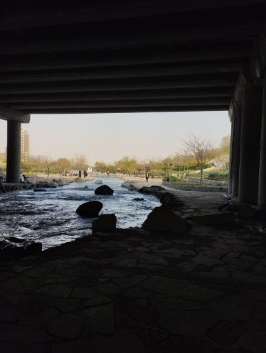 عکس دریاچه مصنوعی بوستان چهل بازه