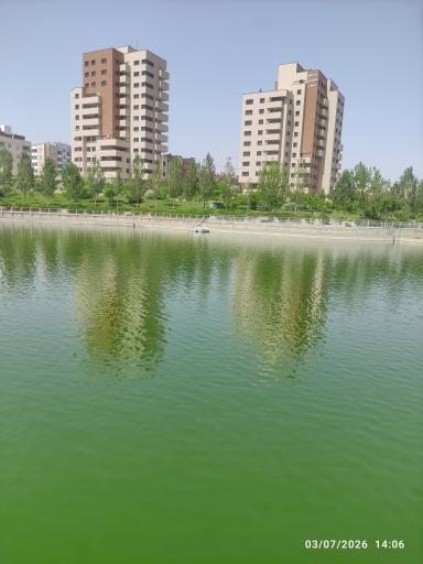 عکس دریاچه مصنوعی بوستان چهل بازه