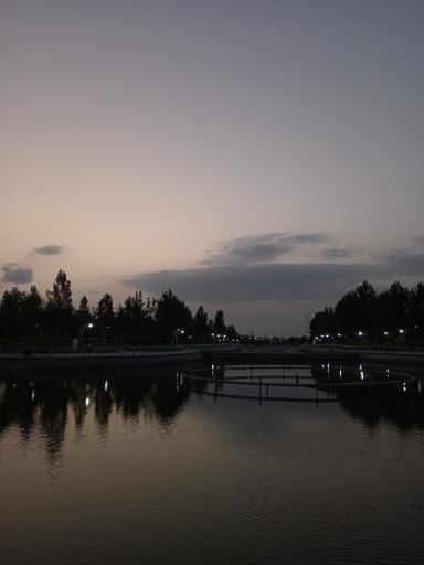 عکس دریاچه مصنوعی بوستان چهل بازه