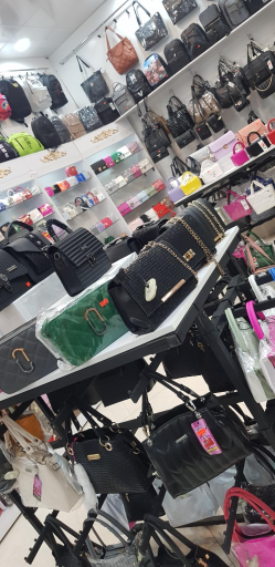 عکس فروشگاه آنا کیف