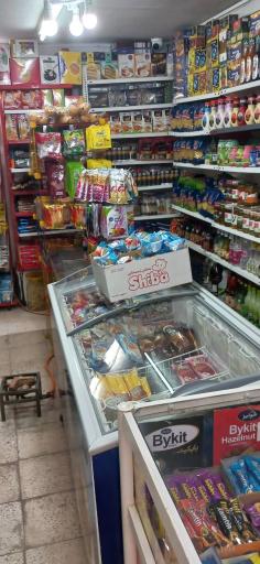 عکس سوپر مارکت آذوقه