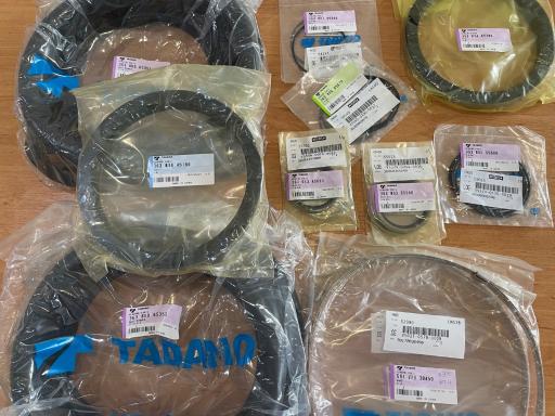 عکس شرگت بازرگانی آپادانا