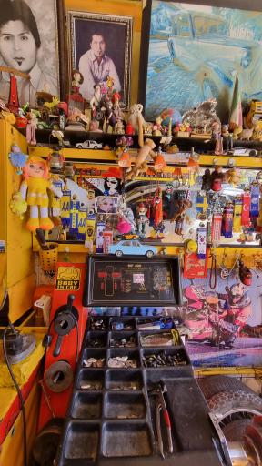 عکس تعویض روغن خیام