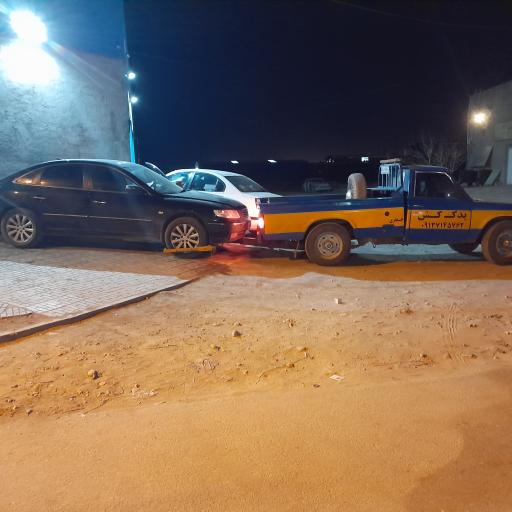 عکس یدکش شهر بابک امداد خودرو شهربابک