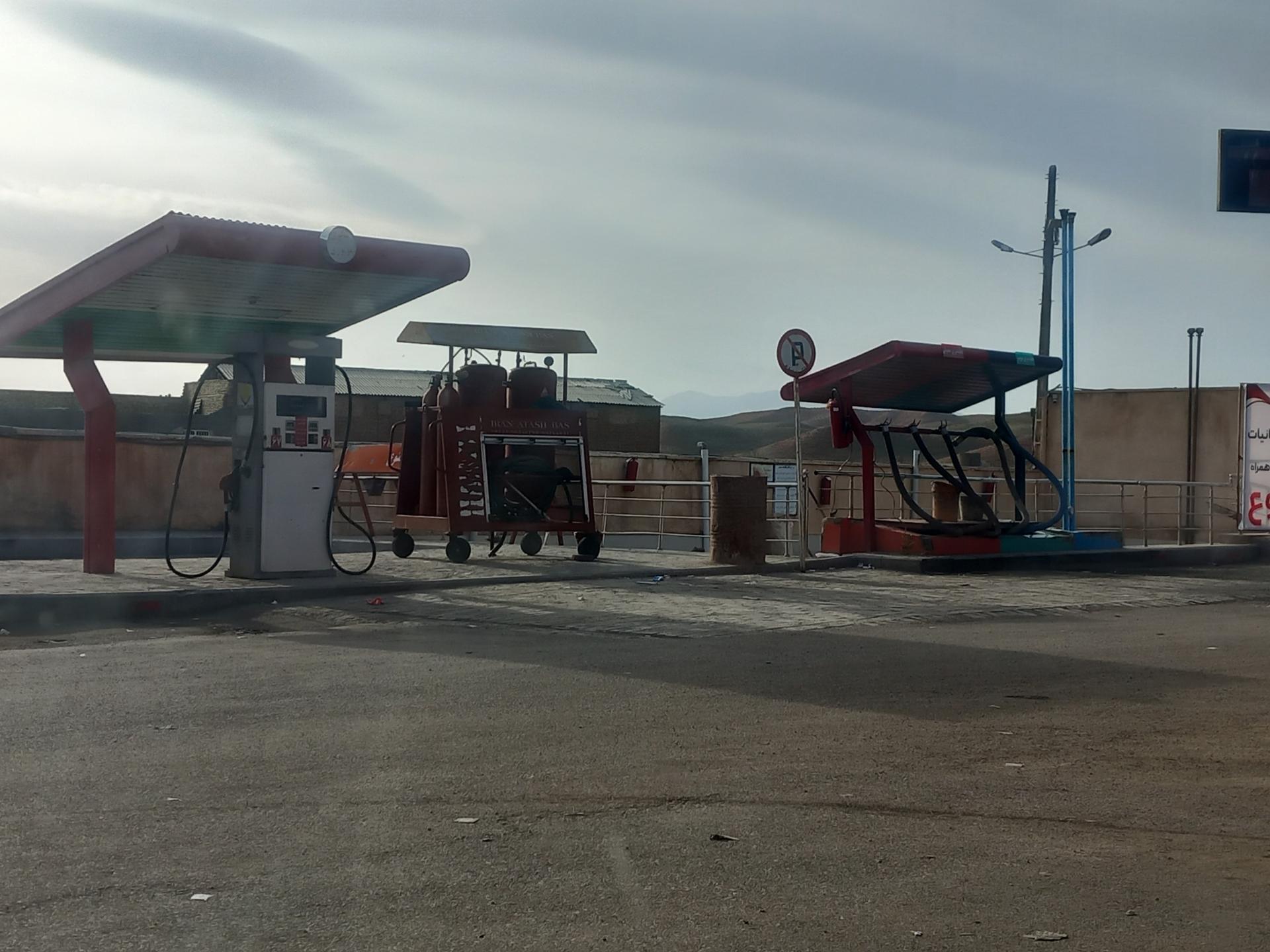 عکس جایگاه خطیب 110 (بنزین گازوئیل)