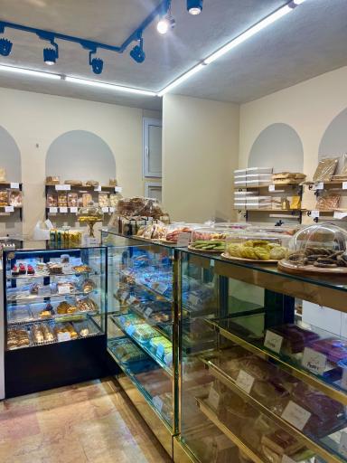 کافه نان و شیرینی بونان