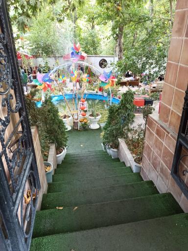 عکس کافه رستوران شیوار برغان