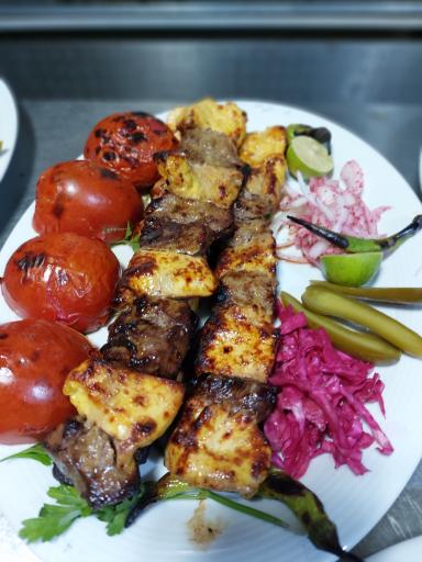 عکس کافه رستوران شیوار برغان