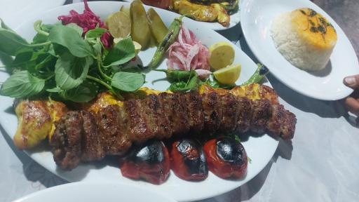 عکس کافه رستوران شیوار برغان