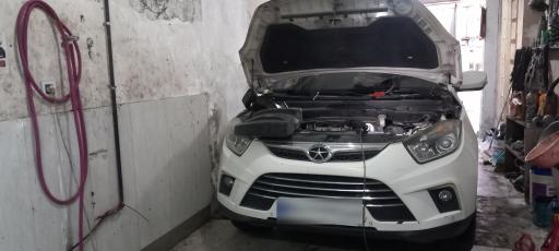 عکس کلینیک تعمیرگاه خودروهای چینی اتو لنسر