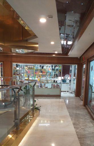 عکس مجتمع تجاری مدلند