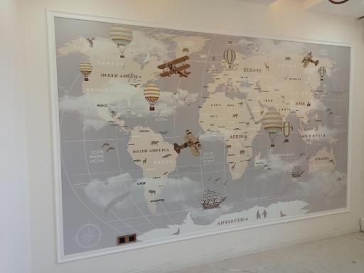 عکس گالری کاغذ دیواری آداک طرح 