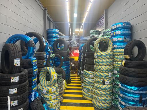 عکس لاستیک محمد صرافان در بازار