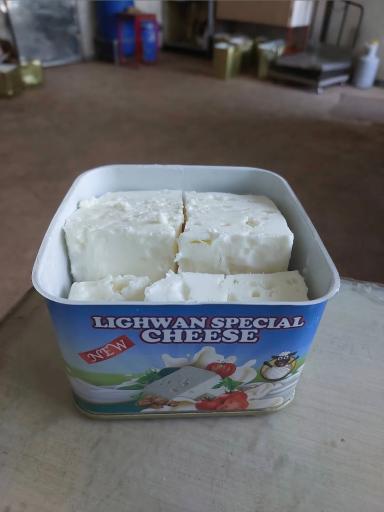 عکس پنیر سنتی لیقوان حمید 