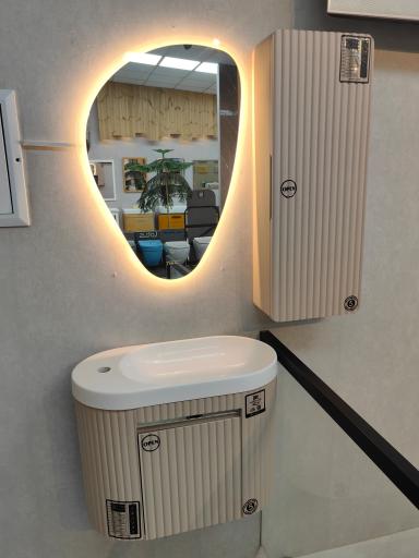 عکس تولیدی کابینت پلاتوس 