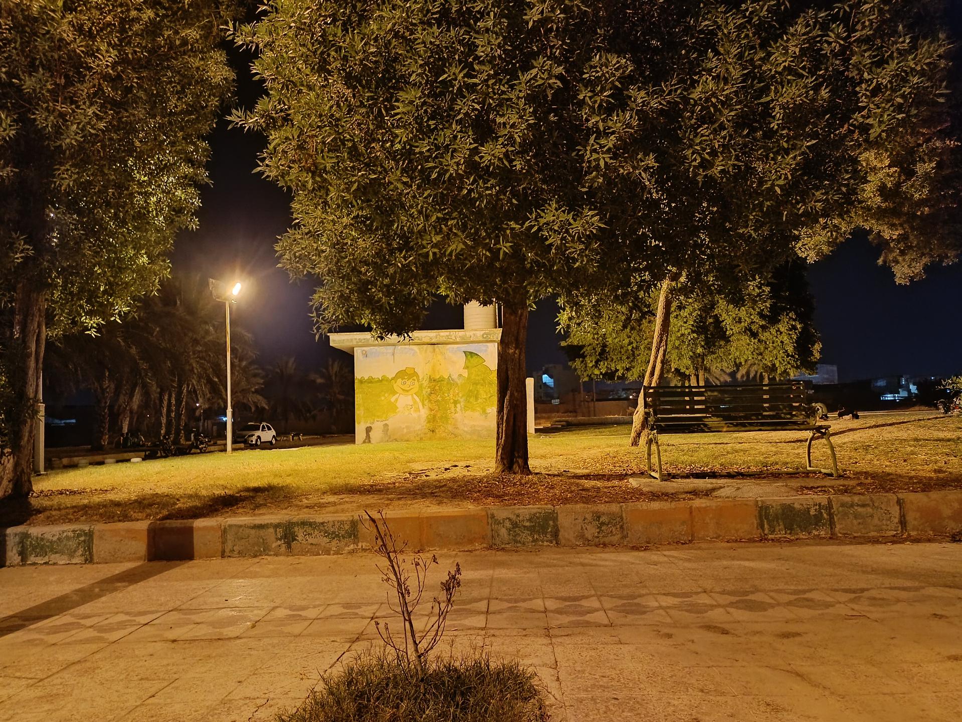 عکس سرویس بهداشتی پارک رضوان