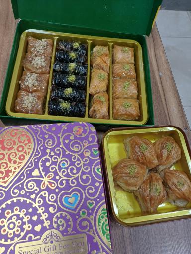 عکس باقلوا گونش (استانبولی)