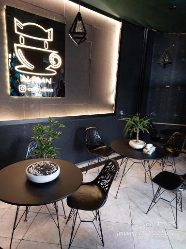 عکس کافه علیسان