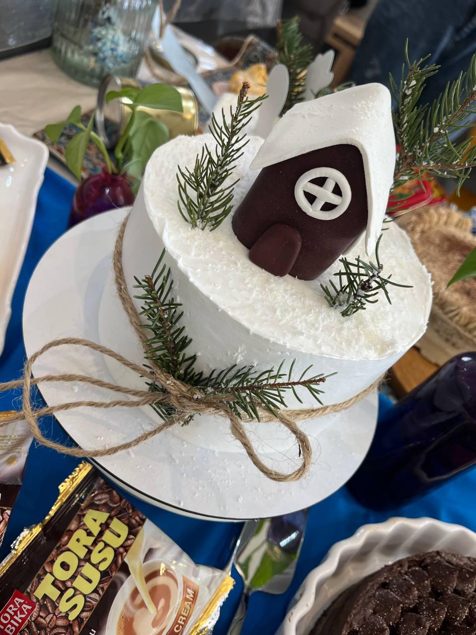 عکس آموزشگاه کیک بهناز همت پور