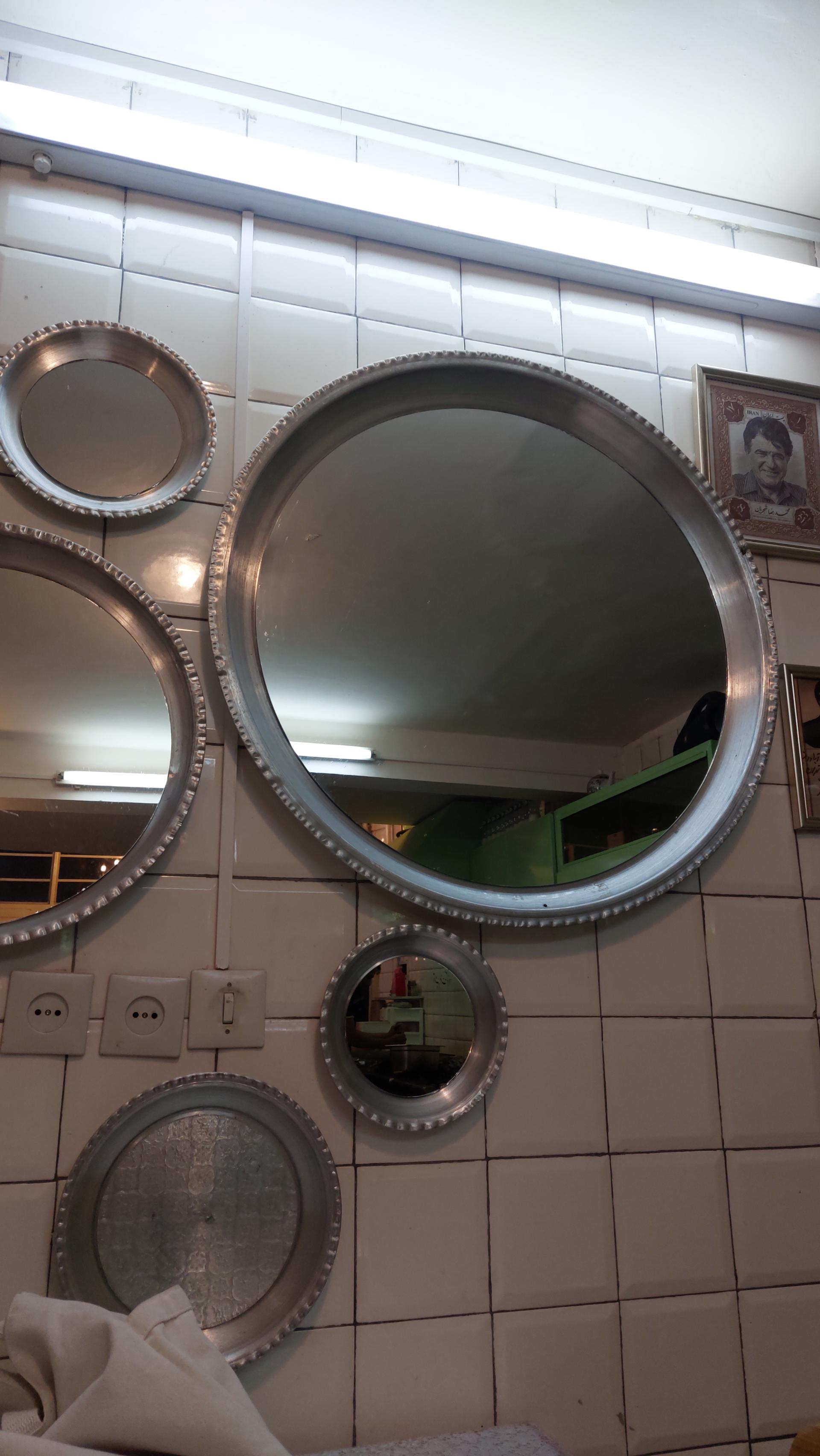 عکس غذاخوری سیروس