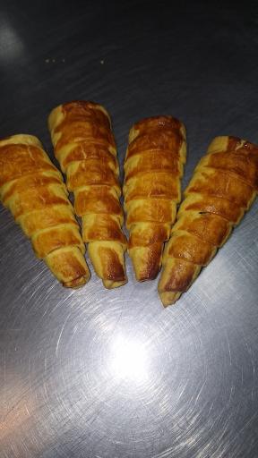 عکس تولیدی شیرینی آیناز