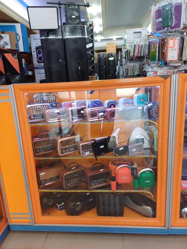 عکس فروشگاه صوتی و تصویری برگ سبز