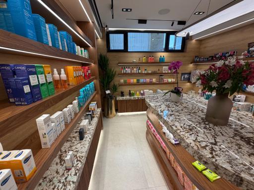 عکس داروخانه دکتر مروارید گوهرزاده