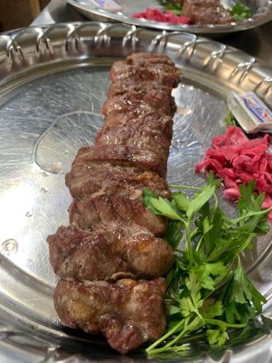 عکس باغ رستوران نمونه حسینی