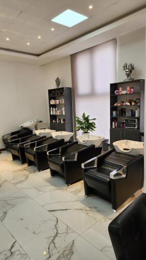 عکس سالن زیبایی روژین