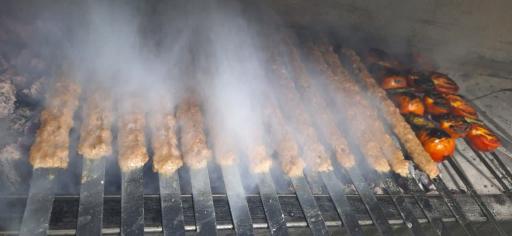 کبابی و سفره خانه سردار