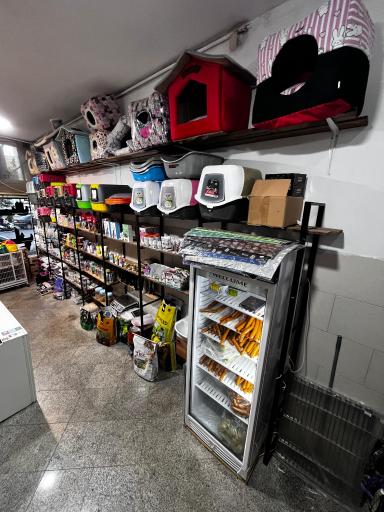 پت شاپ پیکا