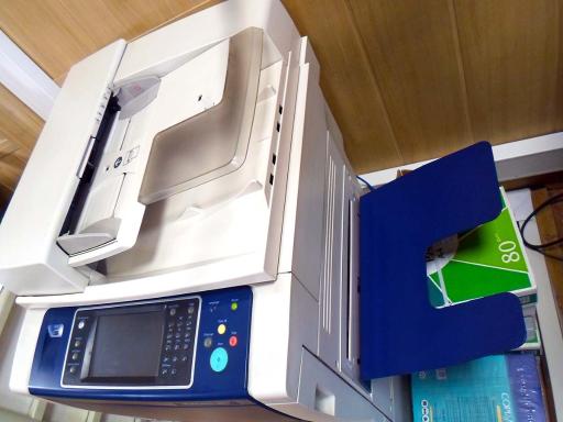 عکس چاپ و دفتر فنی مهندسی کاظم پور