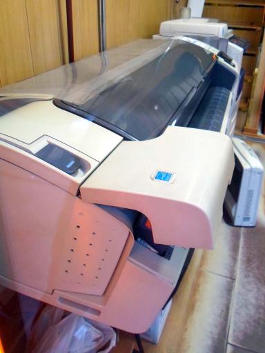 عکس چاپ و دفتر فنی مهندسی کاظم پور