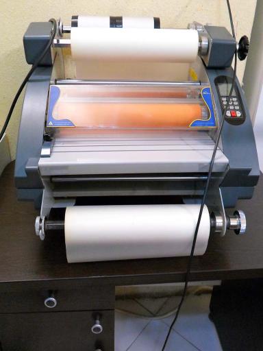 عکس چاپ و دفتر فنی مهندسی کاظم پور