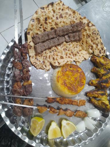 کبابی و سفره خانه سردار