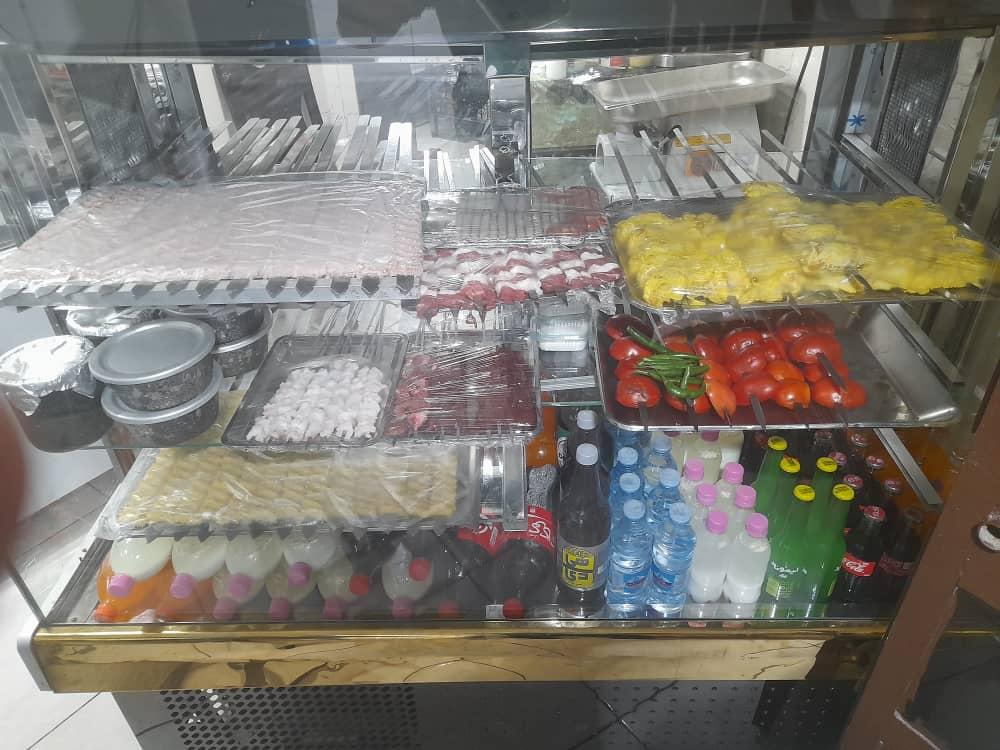 عکس کبابی و سفره خانه سردار