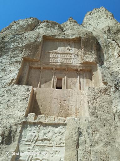 عکس آرامگاه داریوش بزرگ