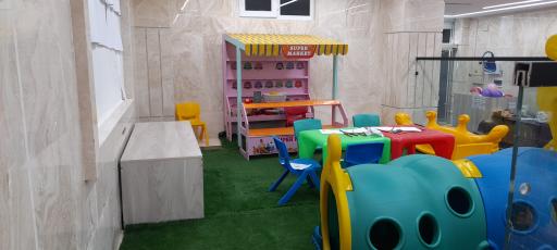 عکس خانه بازی آنا