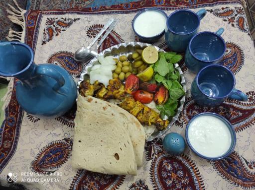 عکس جوجه کبابی دایی محسن 