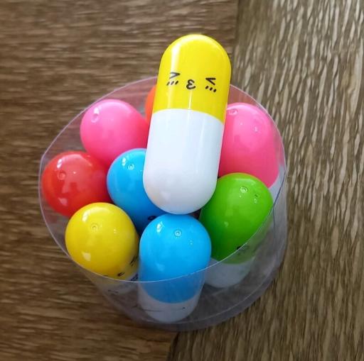 عکس لوازم التحریر و نوشت افزار فانتزی رنگی پنگی