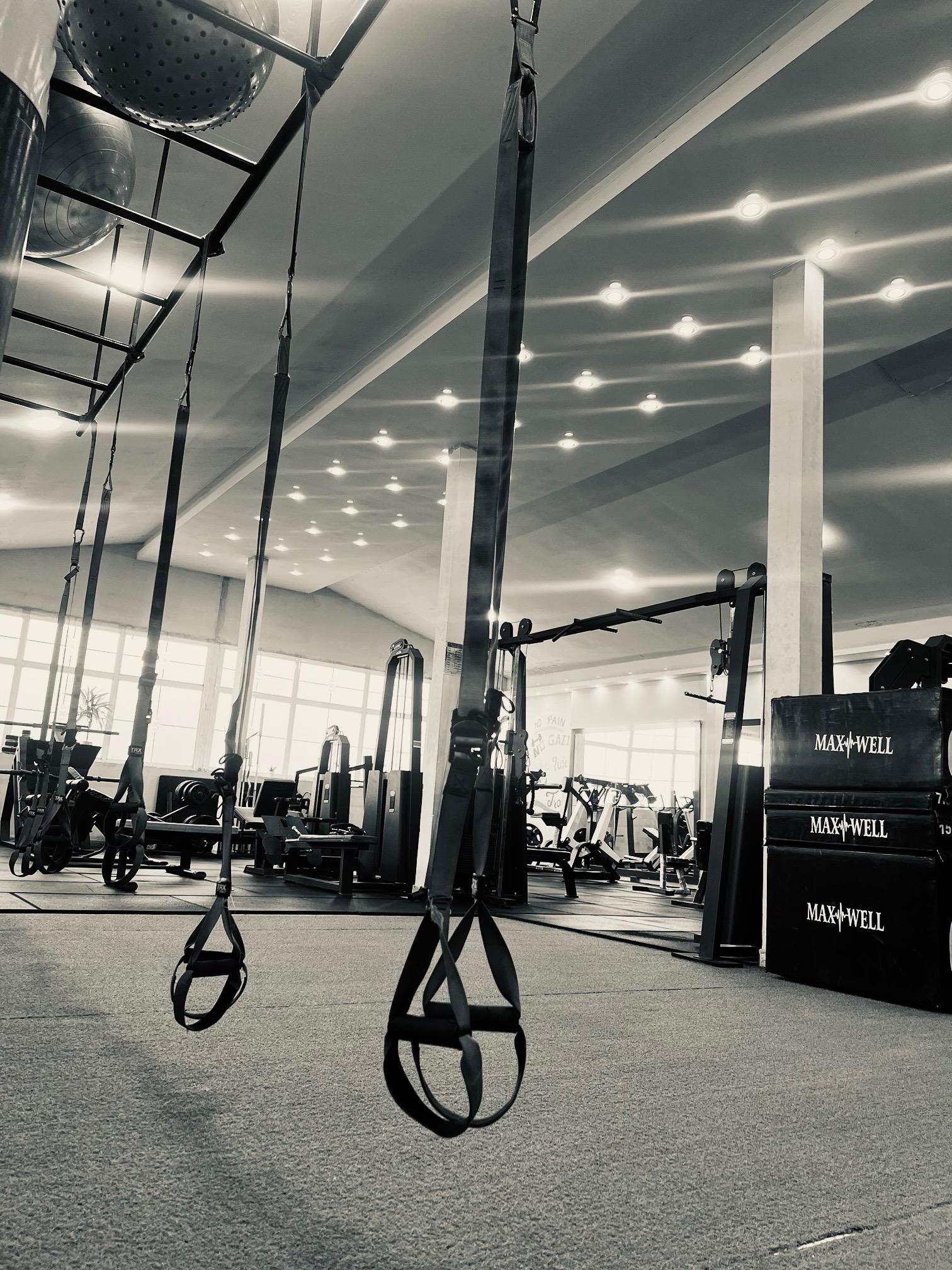 عکس باشگاه بدنسازی سان فیت رشت