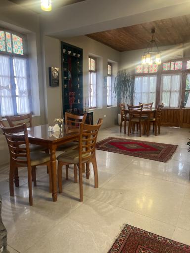 عکس کافه رستوران امیرخان