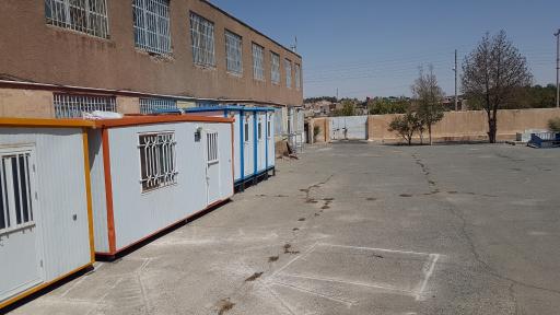 عکس انبار سازمان نوسازی مدارس