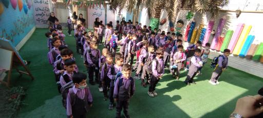 عکس دبستان پسرانه غیردولتی زمرد نوین 