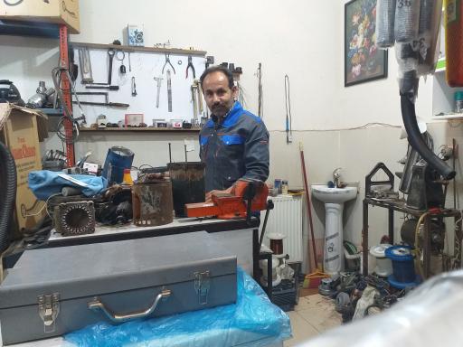 عکس تعمیرات لوازم برقی سید