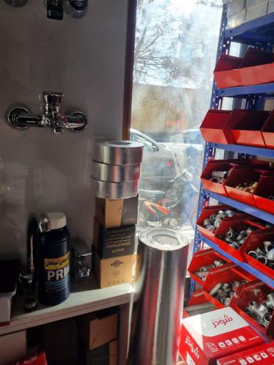 عکس فروشگاه آرموگاز