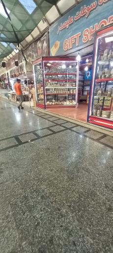 عکس بازارچه بزرگ پردیس